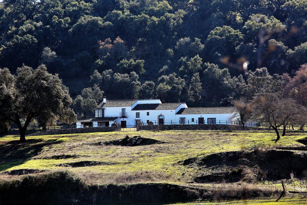 Villa Escutia Cazalla de la Sierra Luaran gambar